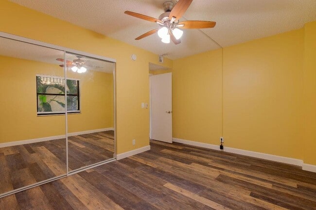 Building Photo - 890 N Federal Hwy