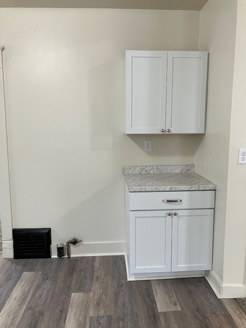 Building Photo - 319 W Nebraska Ave