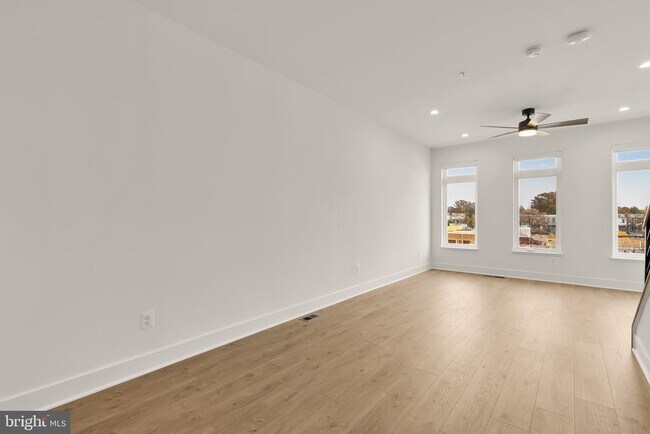 Building Photo - 2608 Olmsted Ct NW