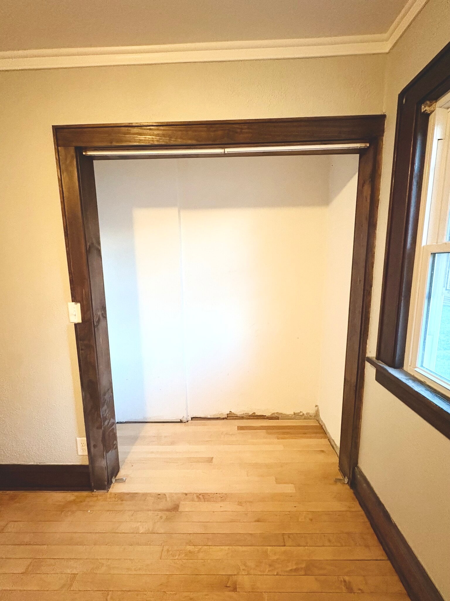 Double door master closet - 861 S 75th St