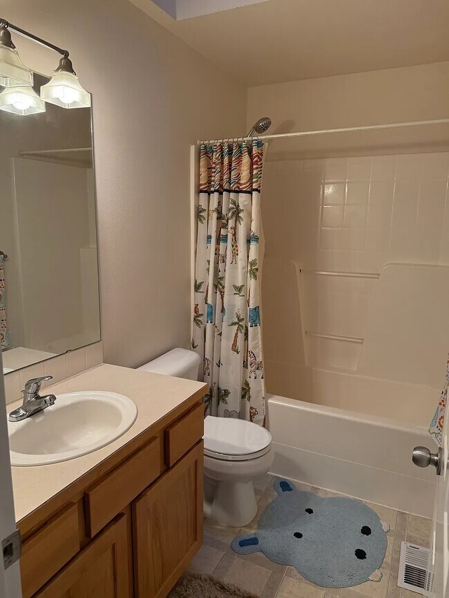 Building Photo - 13243 124th Ct NE