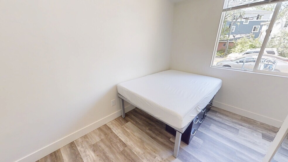 Unit 2 Bedroom 1 - 943 Dewey Ave