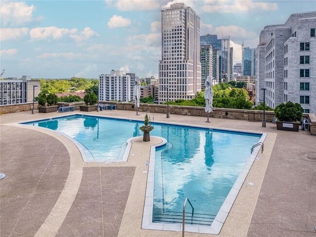 Building Photo - 1080 Peachtree St NE