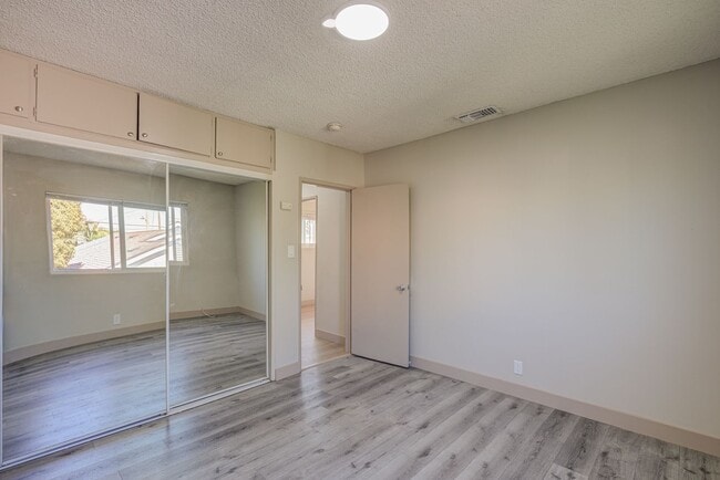 Building Photo - Spruce Ave Residences