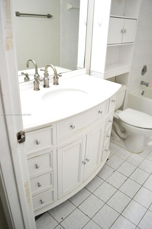 Building Photo - 15385 SW 76th Terrace