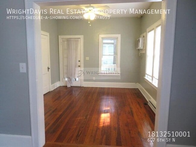 Building Photo - 607 6th Ave N