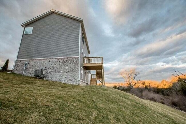 Building Photo - 932 Camden Ct