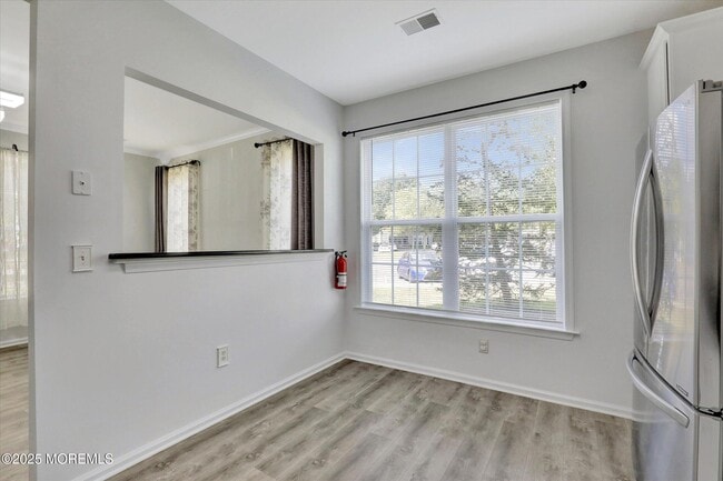 Building Photo - 337 St Andrews Pl