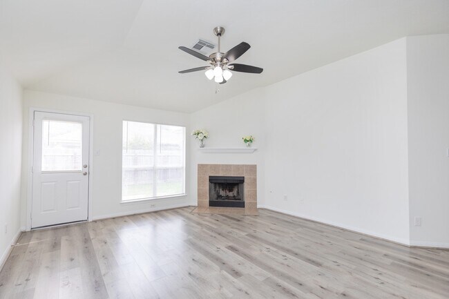 Building Photo - 16307 Goanna Ct