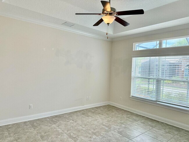Building Photo - 71 Utina Wy