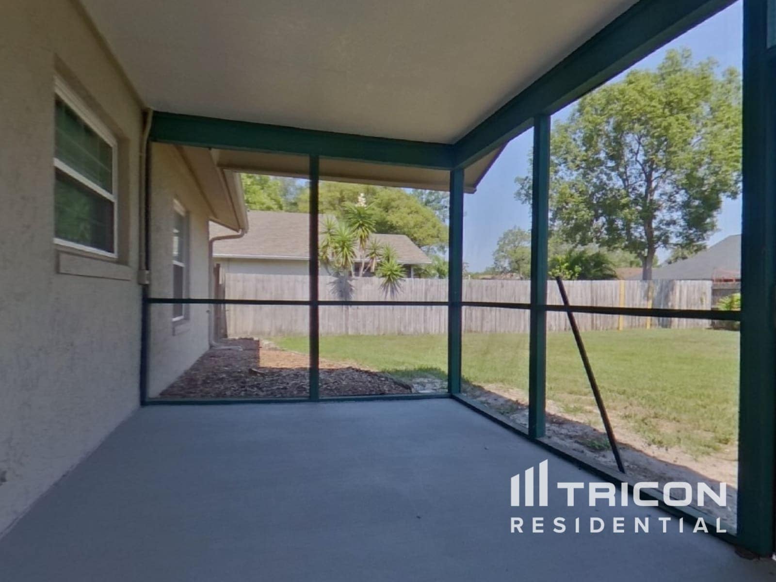 Building Photo - 854 N Jerico Dr