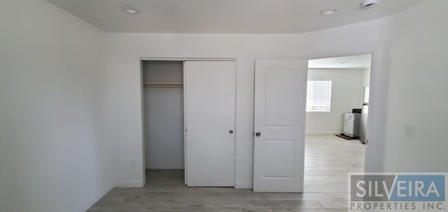 Building Photo - *All Utilities Paid* Brand New ADU at 521 ...