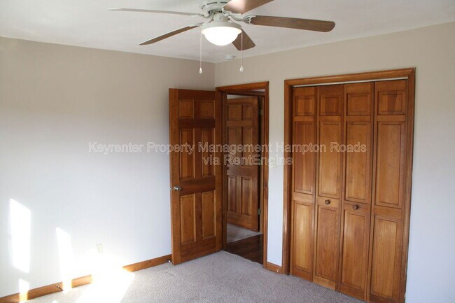 Building Photo - 1210 Plantation Lakes Cir