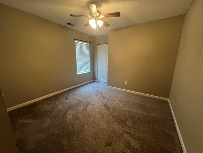 Building Photo - 1666 Mossberg Dr