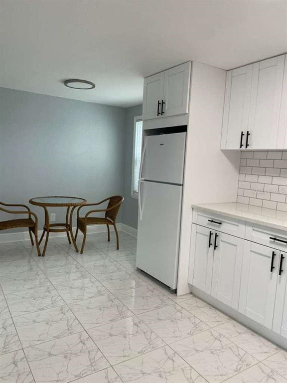 Building Photo - 10106 Royal Acres Ct