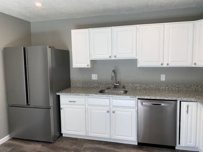 Building Photo - 1209 Vienna Ct