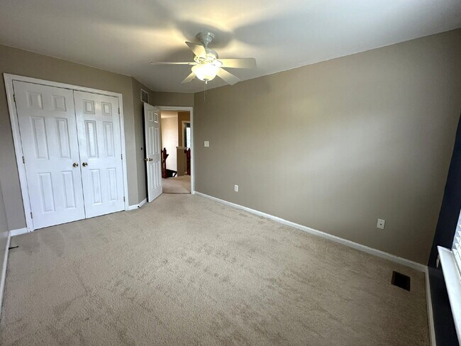 Building Photo - 4-Bedroom, 3.5-Bathroom Colonial in Taneytown