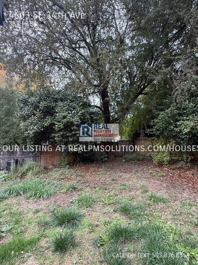 Building Photo - 4603 SE 34th Ave