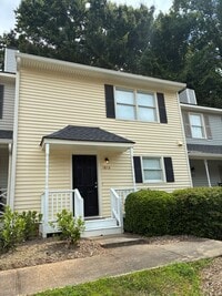 Building Photo - 1813 Fox Sterling Dr