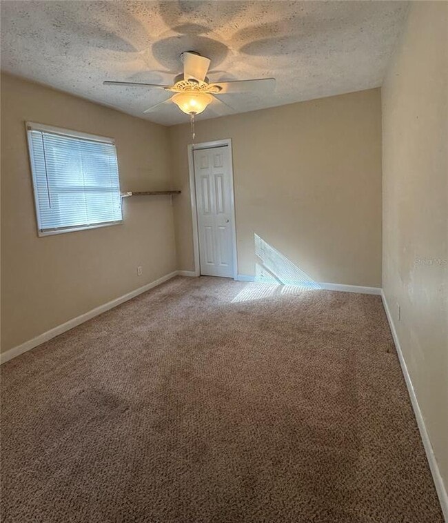 Building Photo - 22368 Panorama St