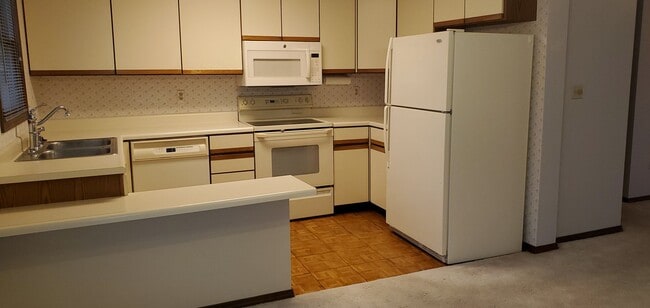 Building Photo - 3 bd, 2 ba E Columbia, Sunrise Estates, ne...