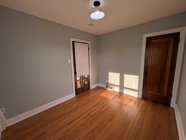 Building Photo - 8612 Neier Ln