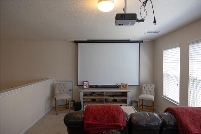 Building Photo - 14550 Myers Dr