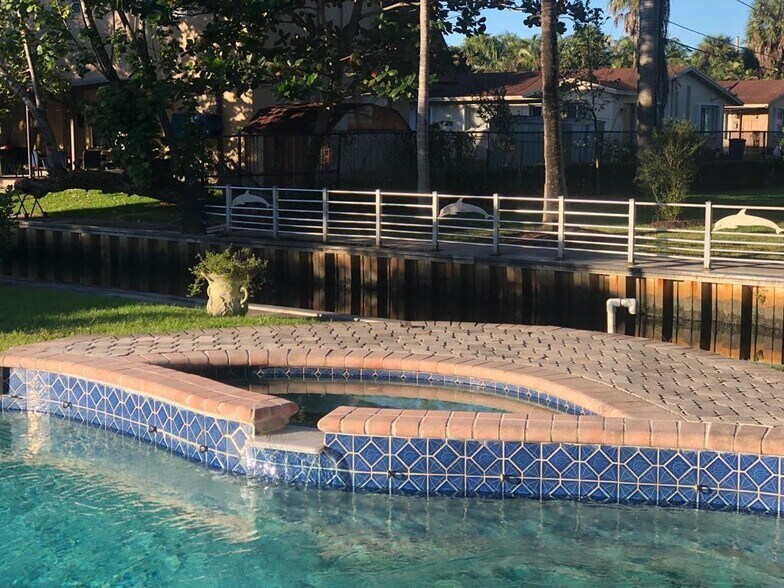 Building Photo - 1773 SW 28th Way