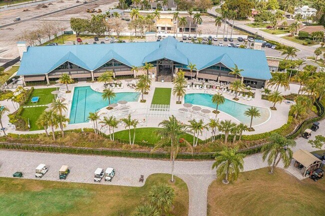 Building Photo - 13335 Cross Pointe Dr