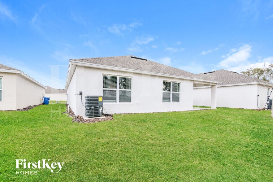 Building Photo - 449 Earhart Dr