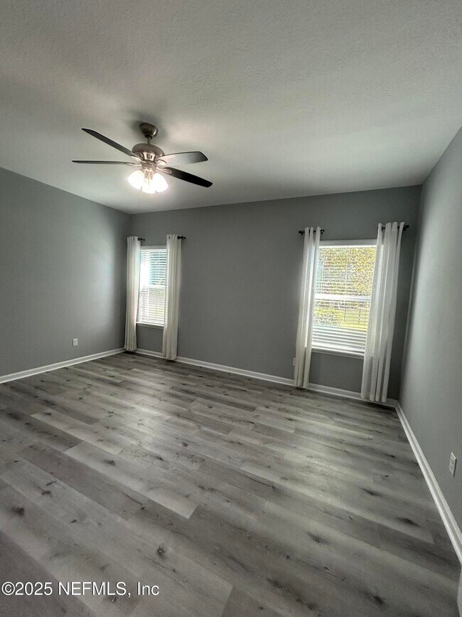 Building Photo - 180 Concave Ln