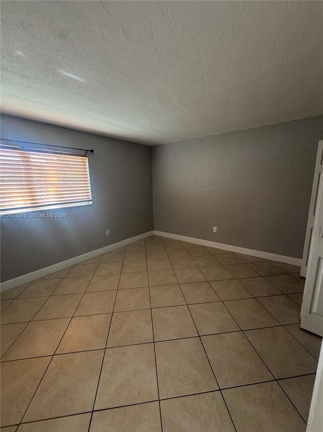 Building Photo - 8601 SW 94th St