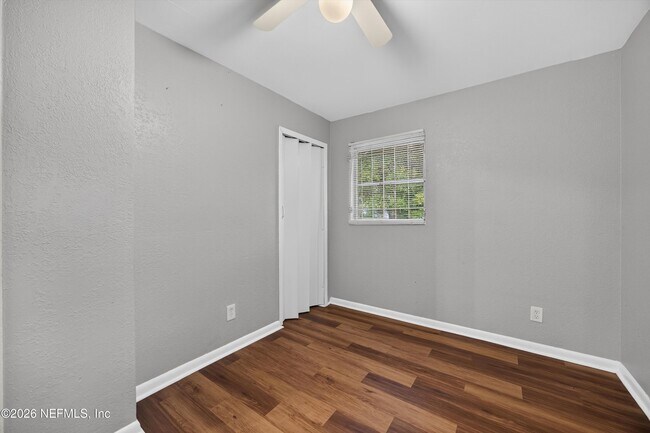 Building Photo - 4030 Leonard Cir E
