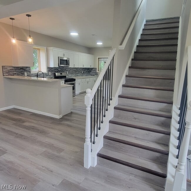 Building Photo - 2663 W 28th Pl