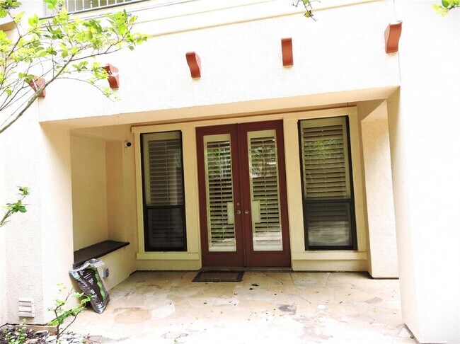 Building Photo - 14 Sweetwater Ct