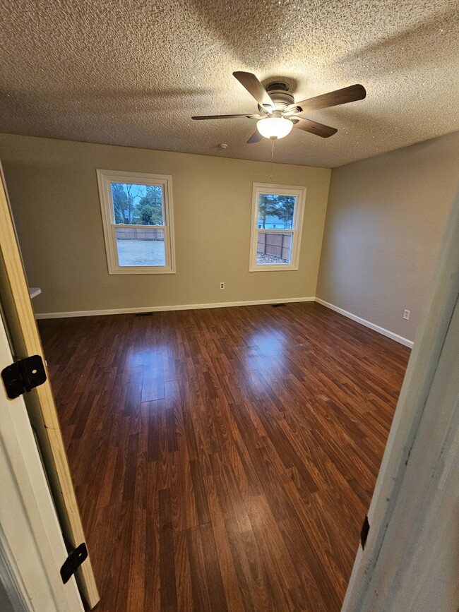 Master Bedroom - 2260 Ellwood Ave