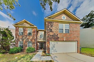 Building Photo - 7030 Maple Park Ln