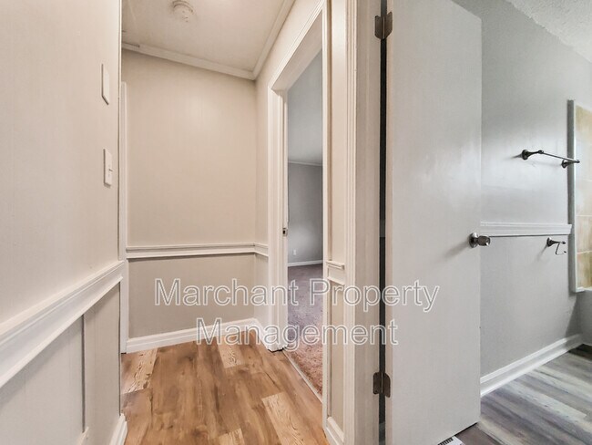 Building Photo - 719 State Rd S-42-7123