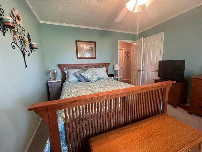 Building Photo - 3633 Loganville Hwy SW