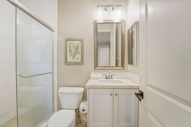Building Photo - Exceptional Remodeled & Professionally Fur...