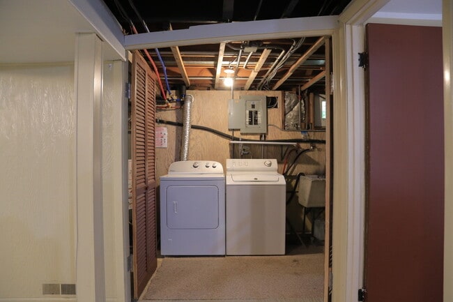 Building Photo - 3734 Morton Ave