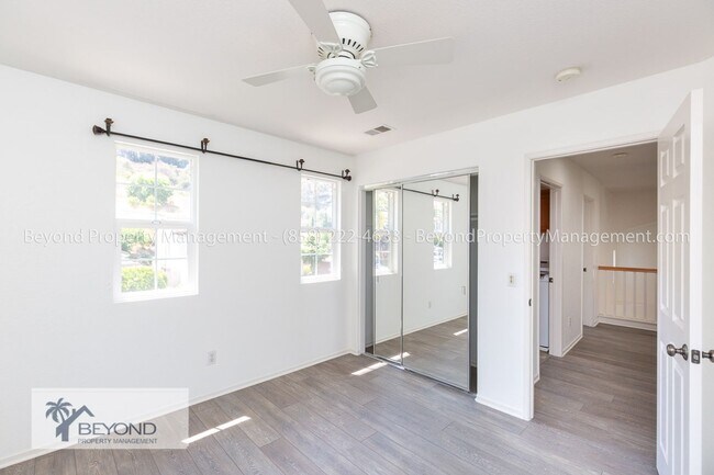 Building Photo - ***SOLAR***GATED ACCESS***2 CAR GARAGE***P...