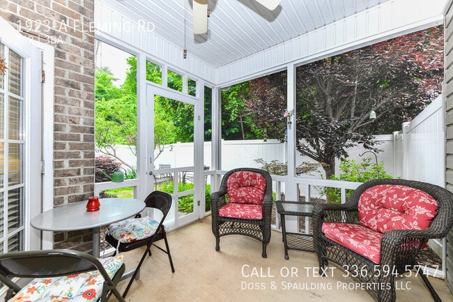 Building Photo - 1923 Fleming Rd