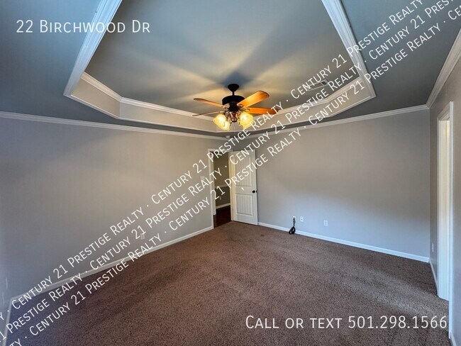 Building Photo - 22 Birchwood Dr