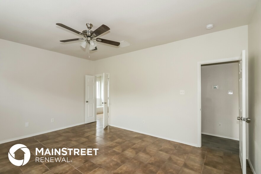 Building Photo - 8515 Satinwood Way