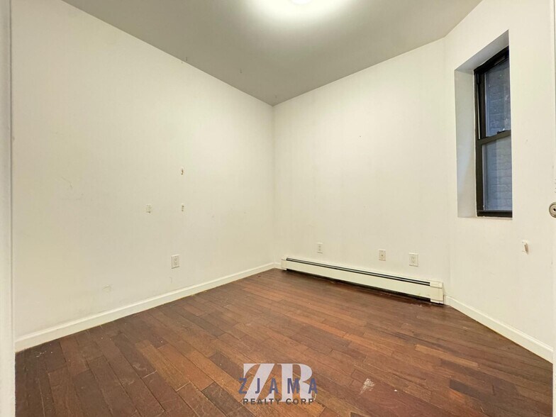Building Photo - 461 DeKalb Ave