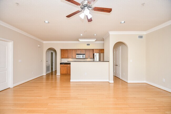 Building Photo - 2299 Lone Star Dr