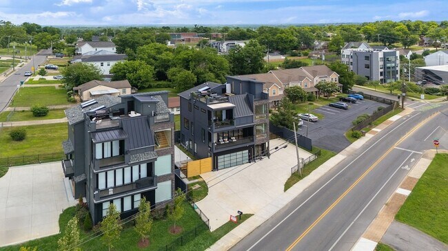 Building Photo - 2111 Cahal Ave