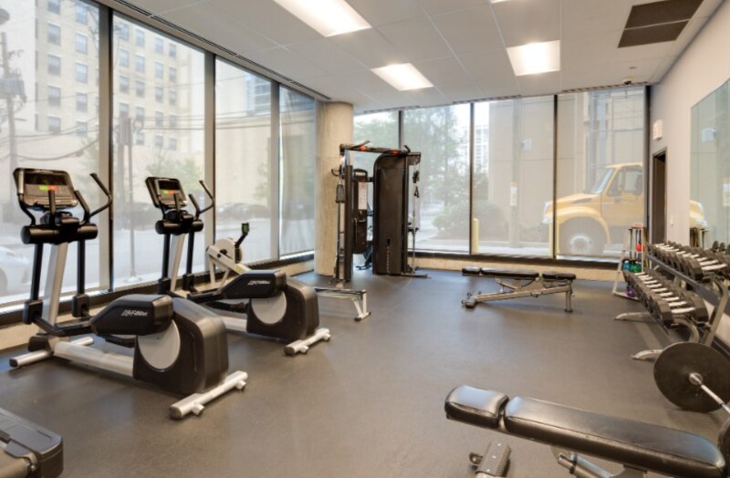 Building Photo - 58 E 14th St