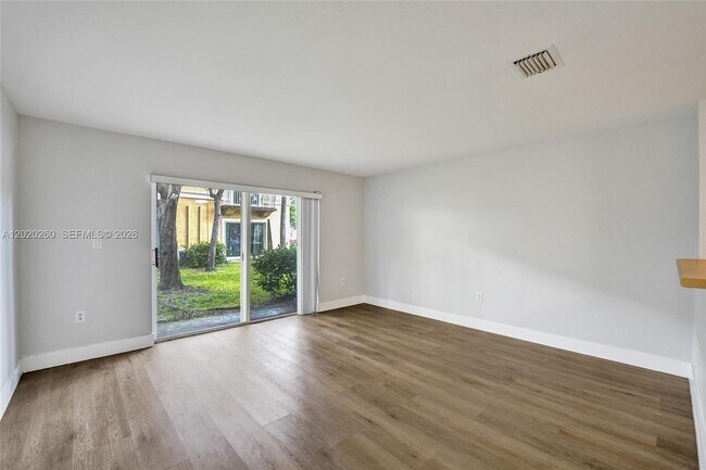 Building Photo - 3178 SW 128th Terrace